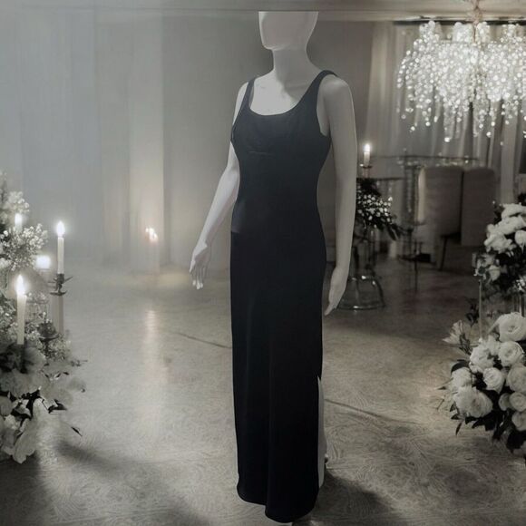 Niki Rivas Formal Dress Size 12 Black Velvet Chiffon Sleeveless Maxi Full Length - Picture 1 of 13